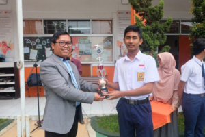 Kreativitas Tanpa Batas, Umar Tilmisani Juara 2 Lomba Video Islami…